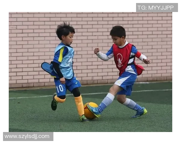 广州足球队在挑战赛中的灵活性表现分析与点评